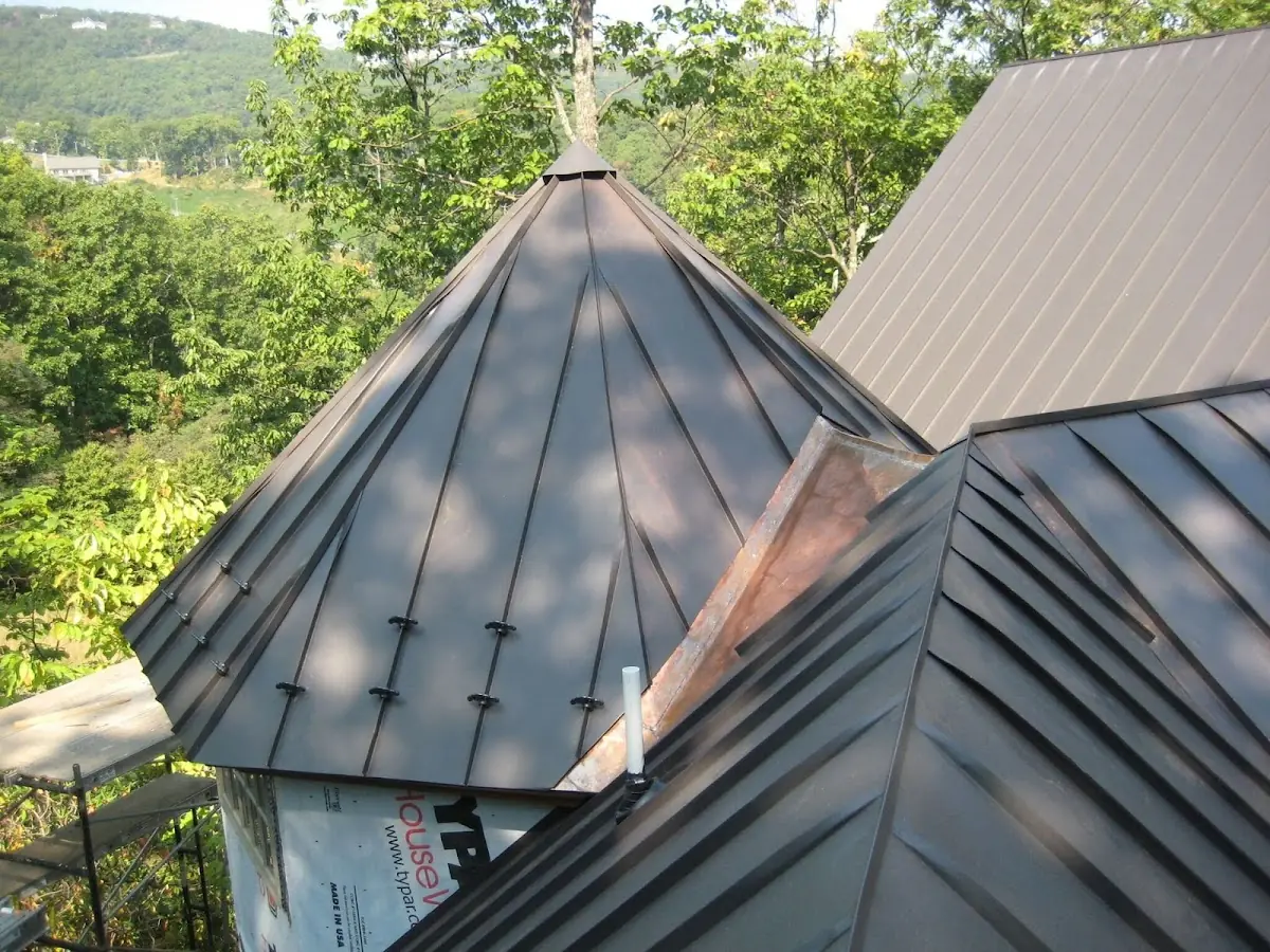 Professional Roof Tarp Installation by Craftsman Roofing in Nashville